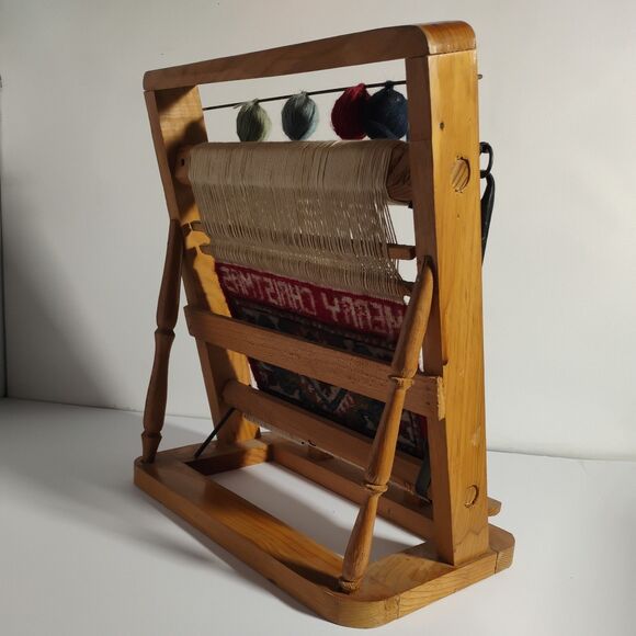 Vintage Mini Rug Weaving Loom Salesman Sample Display Model 11x14” Beautiful - Picture 7 of 13